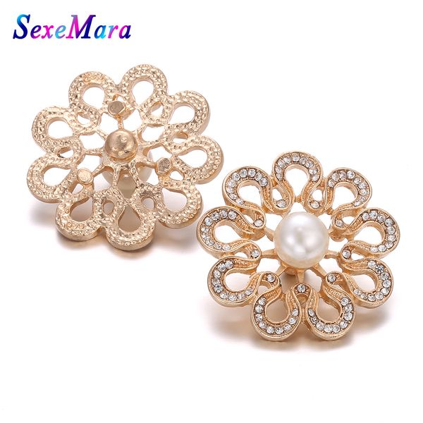 6pcs/lot new 18mm metal rhinestone flower style snap buttons jewelry fit 18mm snap bangle buttons jewelry, Golden;silver
6pcs/lot new 18mm metal rhinestone flower style snap buttons jewelry fit 18mm snap bangle buttons jewelry, Golden;silver