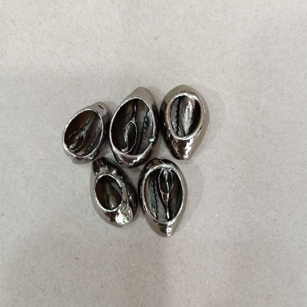 natural plating gun black shell beads 13-25mm loose cowrie shells beads fit diy pendant necklace bracelet jewelry 20pcs/lot
natural plating gun black shell beads 13-25mm loose cowrie shells beads fit diy pendant necklace bracelet jewelry 20pcs/lot