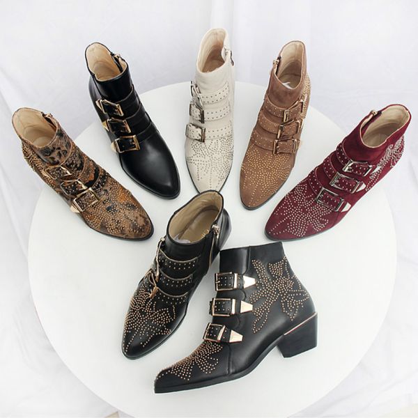 with box) high-end brand women's boots designer luxury women's high-heeled shoes leather upper 35-40 fashion shoes, Black
with box) high-end brand women's boots designer luxury women's high-heeled shoes leather upper 35-40 fashion shoes, Black