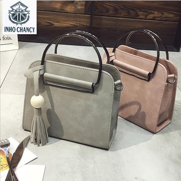 2017 new europe and the united states trend of the hard hand bag wood tassel iron stereotypes package retro shoulder
2017 new europe and the united states trend of the hard hand bag wood tassel iron stereotypes package retro shoulder