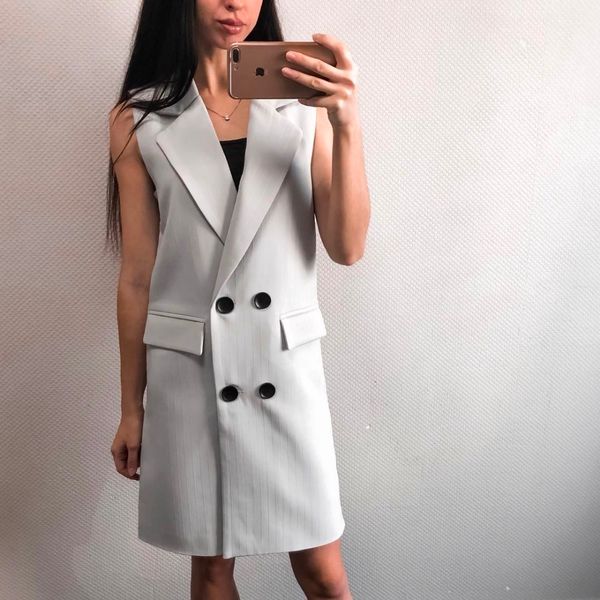 2018 autumn new suit double breasted work clothes loose coat pockets decoration sleeveless casual harajuku long vestjacket, Black;brown
2018 autumn new suit double breasted work clothes loose coat pockets decoration sleeveless casual harajuku long vestjacket, Black;brown