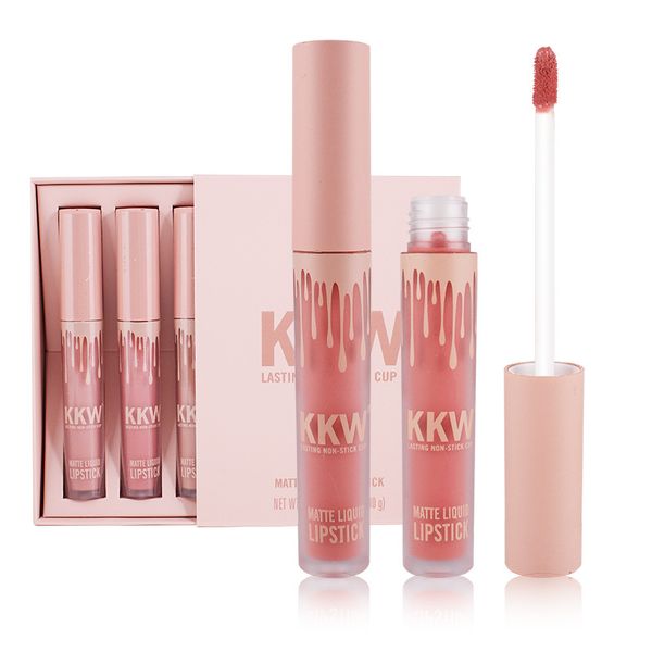 New 4pcs / Set Matte Lipstick Liquid Lips Makeup Kit Birthday Kyliejenner Lip Gloss Cosmetic Lasting Batom#
New 4pcs / Set Matte Lipstick Liquid Lips Makeup Kit Birthday Kyliejenner Lip Gloss Cosmetic Lasting Batom#