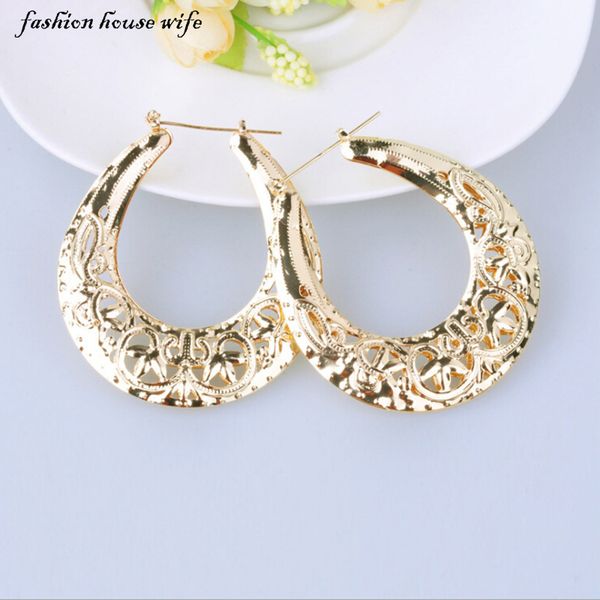 whole salefashion house wife fashion hollow out pattern hoop earrings geometric gold large earrings for women party jewelry gift le0051, Golden;silver
whole salefashion house wife fashion hollow out pattern hoop earrings geometric gold large earrings for women party jewelry gift le0051, Golden;silver
