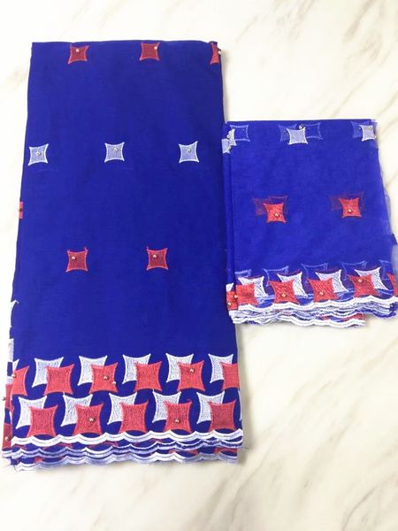 5 yards/pc wonderful roayl blue african cotton fabric with beads and embroidery french net lace set for clothes bc1-5
5 yards/pc wonderful roayl blue african cotton fabric with beads and embroidery french net lace set for clothes bc1-5