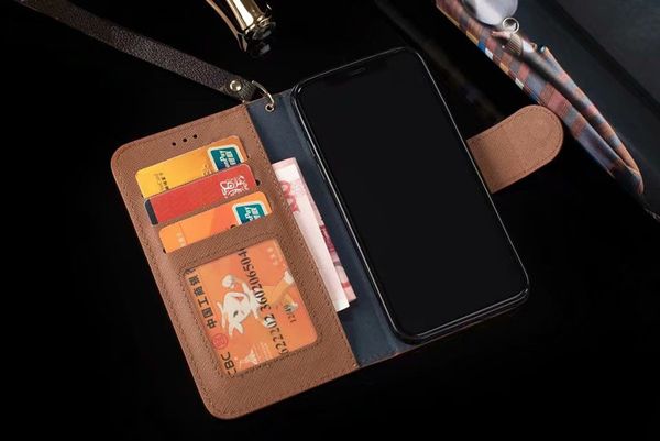 Luxury Fashion Grid Designer Gold Leather Wallet Flip Case For iPhone X XS Max XR 8 8plus Card Slot Photo Frame Cases For iPhone 7 6 6S Plus
Luxury Fashion Grid Designer Gold Leather Wallet Flip Case For iPhone X XS Max XR 8 8plus Card Slot Photo Frame Cases For iPhone 7 6 6S Plus
