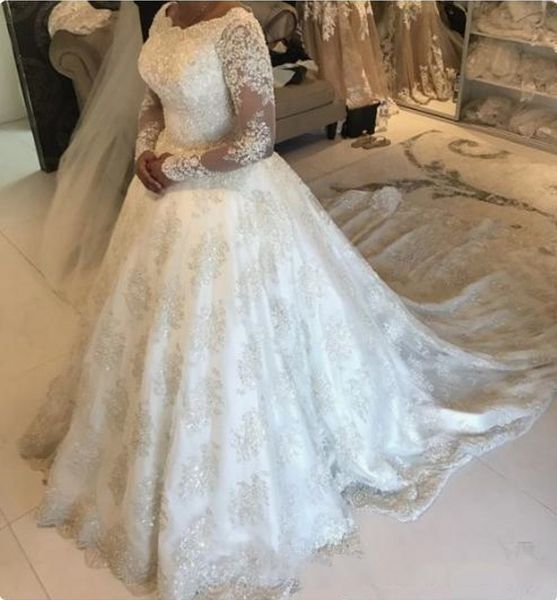 Gorgeous 2019 Long Sleeve Lace Wedding Dresses Jewel Neck Court Train Bridal Gowns Appliqued Wedding Dress robe de mariée