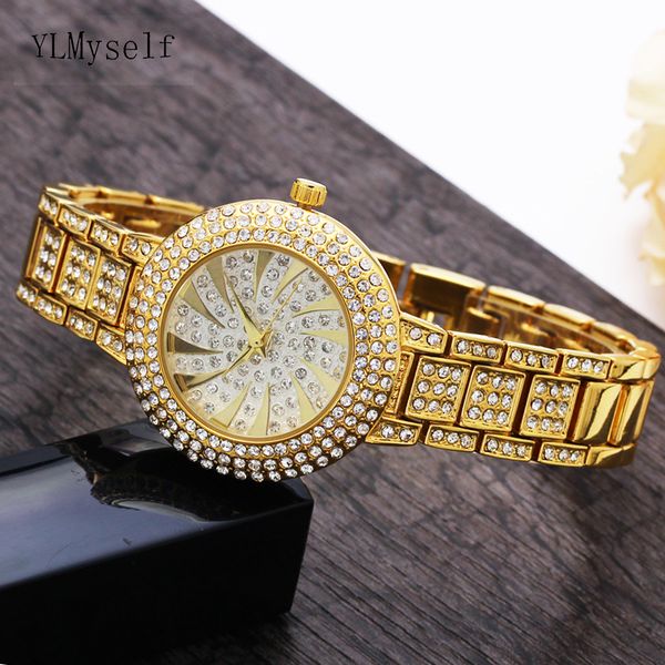 gold fashion & casual watch round case metal bracelet quartz white crystal watch in women's watches, Slivery;brown
gold fashion & casual watch round case metal bracelet quartz white crystal watch in women's watches, Slivery;brown
