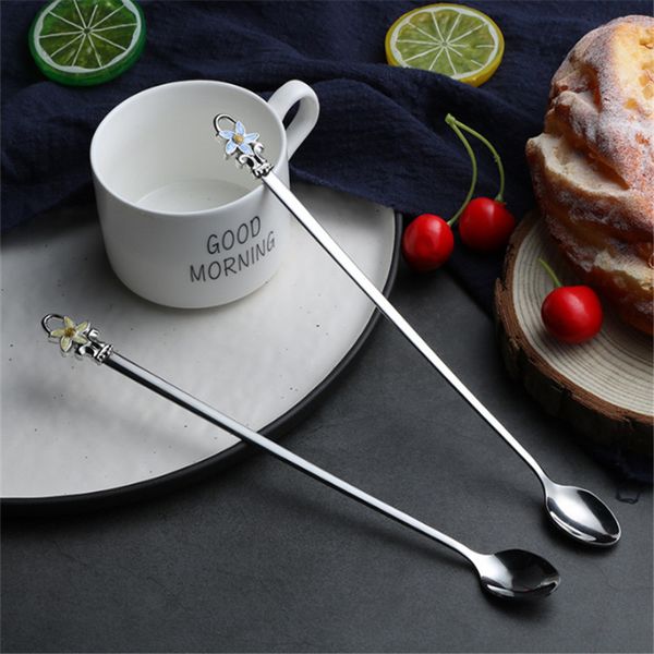 304 stainless steel coffee stirring spoon long handle ice scoop 10pcs
304 stainless steel coffee stirring spoon long handle ice scoop 10pcs