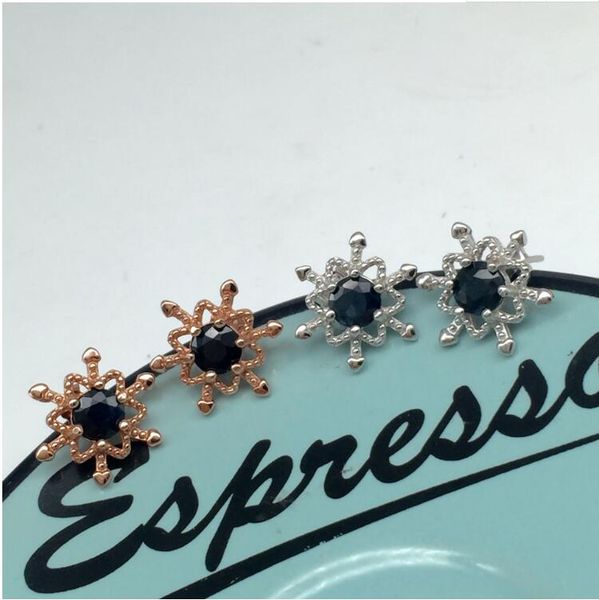 sapphire stud earring jewelry natural real sapphire 925 silver gem size 5*5mm, Golden;silver
sapphire stud earring jewelry natural real sapphire 925 silver gem size 5*5mm, Golden;silver