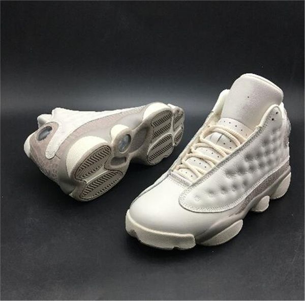 2018 13 phantom moon particle basketball shoes women authentic aq1757-004 phantom 13s real carbon fiber basketball shoes with box, White;red
2018 13 phantom moon particle basketball shoes women authentic aq1757-004 phantom 13s real carbon fiber basketball shoes with box, White;red