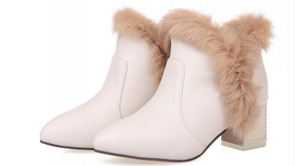 send 2018 winter new style fashion high heel pointed end short tube women's boots, Black
send 2018 winter new style fashion high heel pointed end short tube women's boots, Black