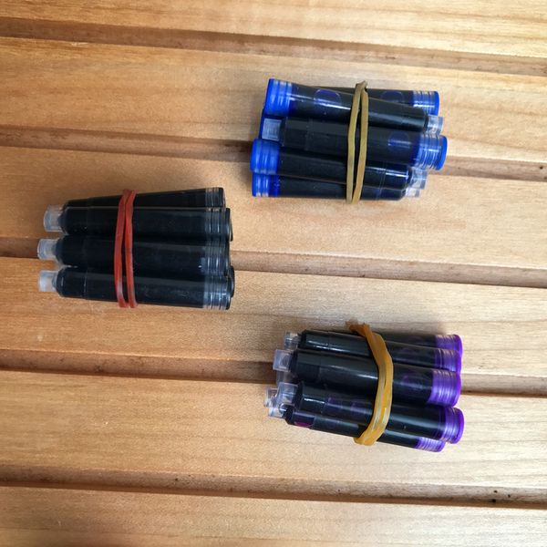 

30pcs disposable blue fountain pen ink refills & cartridges universal design length fountain pen ink sac, Black;red