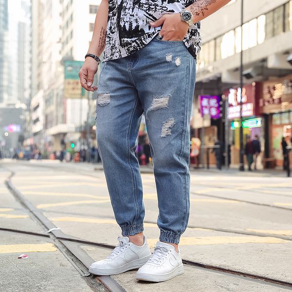 jeans men 2018 new fashion hip hop style high street slim fit personality vintage blue classical denim pants plus size 5xl 6xl
jeans men 2018 new fashion hip hop style high street slim fit personality vintage blue classical denim pants plus size 5xl 6xl