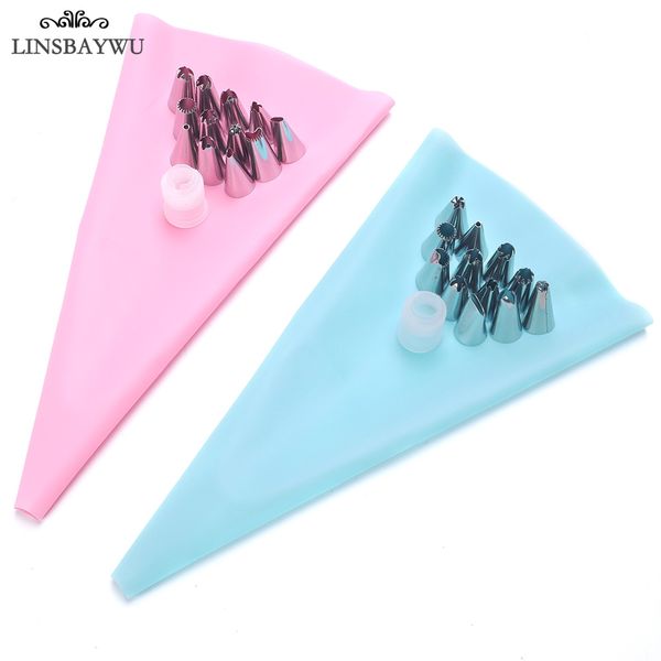 14 pcs/set silicone icing piping cream pastry bag +12pcs stainless steel nozzle pastry tips converter diy cake decorating tools
14 pcs/set silicone icing piping cream pastry bag +12pcs stainless steel nozzle pastry tips converter diy cake decorating tools
