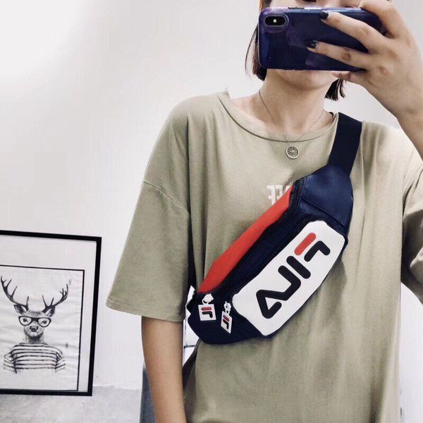 2019 Designer Waist Bags Wallet Mens Luxury Brand Belt Bags Card Holder Casual Canvas Traveling Bags Men and Women Clutch Purse
2019 Designer Waist Bags Wallet Mens Luxury Brand Belt Bags Card Holder Casual Canvas Traveling Bags Men and Women Clutch Purse