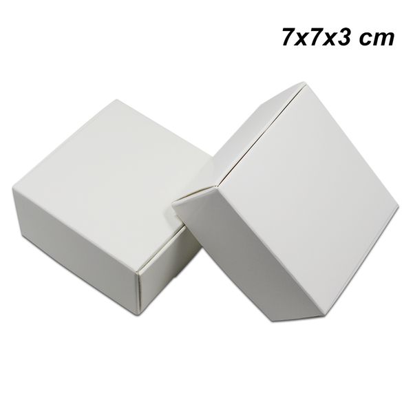 50pcs lot 7x7x3cm white kraft paper boxes gifts box for jewelry pearl candy handmade soap bakery cakes cookies chocolate package packing box
50pcs lot 7x7x3cm white kraft paper boxes gifts box for jewelry pearl candy handmade soap bakery cakes cookies chocolate package packing box