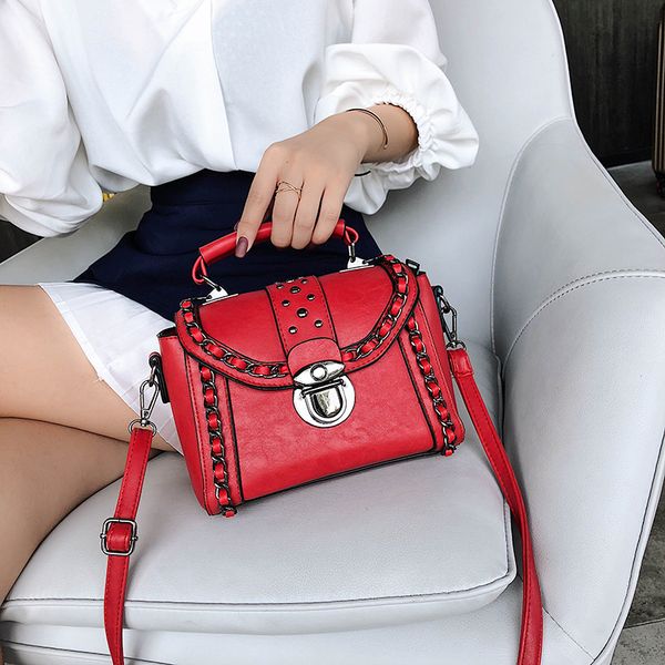 china girl handle shoulder rivet bags tote lady bag square messenger bags famous brand women yiwen//8
china girl handle shoulder rivet bags tote lady bag square messenger bags famous brand women yiwen//8