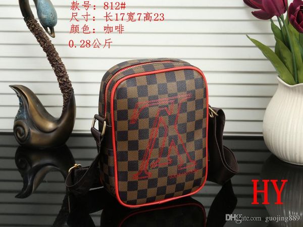 2018 Women Casual Rivet Stripe Handbags Fashion Women Famous Brand Designer Luxury Bags PU Leather Striped Travel Bag Bags wallets purse 156
2018 Women Casual Rivet Stripe Handbags Fashion Women Famous Brand Designer Luxury Bags PU Leather Striped Travel Bag Bags wallets purse 156