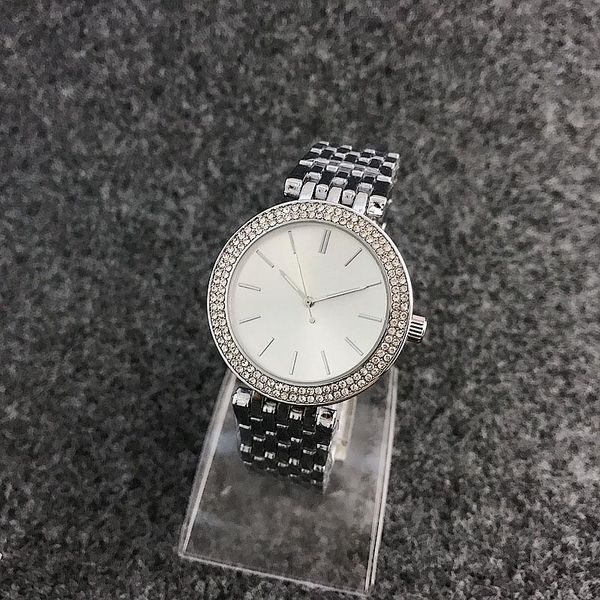 fashion m design brand women's girl crystal dial stainless steel band quartz watch m6056-1, Slivery;brown
fashion m design brand women's girl crystal dial stainless steel band quartz watch m6056-1, Slivery;brown