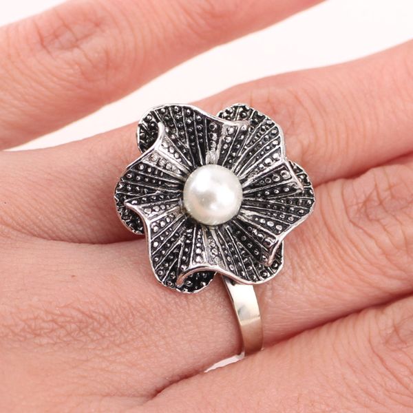10pcs 2018 18mm snap jewelry button for bracelet necklace fashion diy jewelry crystal unique pearl flowers design snaps button, Bronze;silver
10pcs 2018 18mm snap jewelry button for bracelet necklace fashion diy jewelry crystal unique pearl flowers design snaps button, Bronze;silver