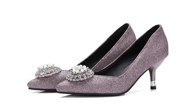 send spring and autumn new style water drill pointed end flower high heel shoes woman single shoes, Black
send spring and autumn new style water drill pointed end flower high heel shoes woman single shoes, Black