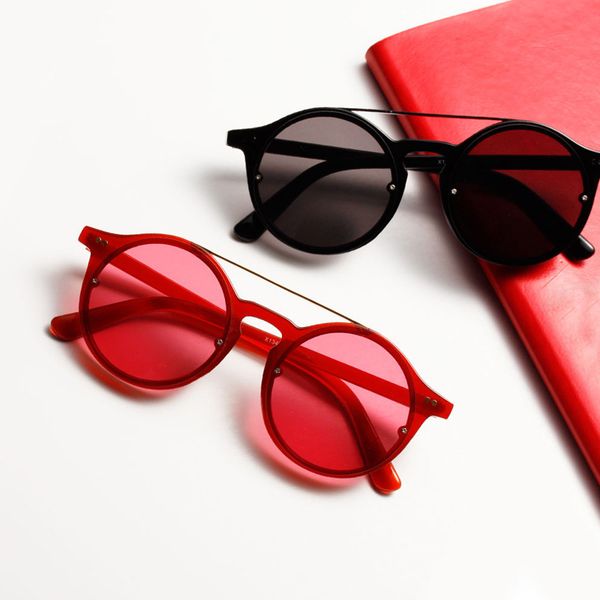 jackjad 2018 fashion women round style rivets sunglasses vintage classic hip hop style sun glasses feminino x1340, White;black
jackjad 2018 fashion women round style rivets sunglasses vintage classic hip hop style sun glasses feminino x1340, White;black