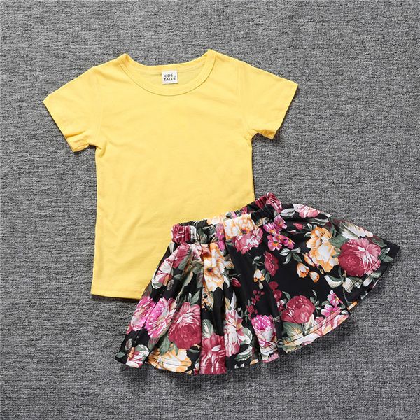 baby girls summer suits cotton girl clothing set yellow t-shirt + short skirt set for children dq0214, White
baby girls summer suits cotton girl clothing set yellow t-shirt + short skirt set for children dq0214, White