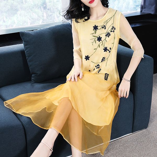 silk embroidery chinese style loose a-line dress 2018 new brand runway women spring summer dress beach long, White;black
silk embroidery chinese style loose a-line dress 2018 new brand runway women spring summer dress beach long, White;black