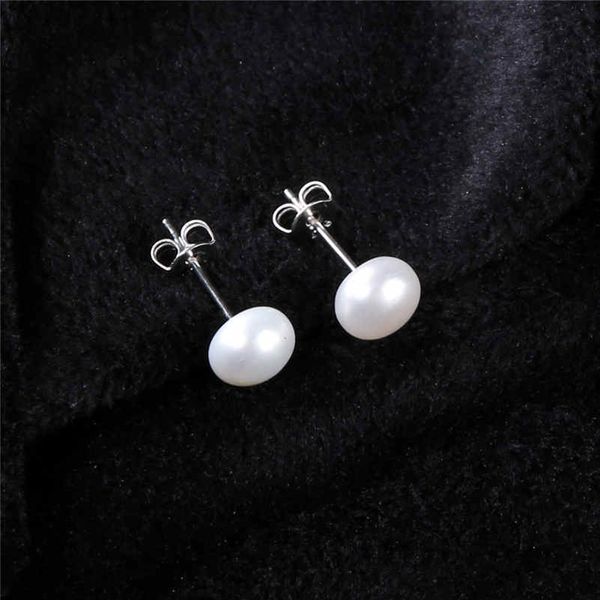 925 sterling silver stud earrings round elegant korean-style nanyang bead pearl stud earrings
925 sterling silver stud earrings round elegant korean-style nanyang bead pearl stud earrings