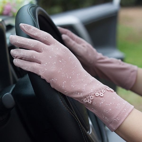 lady summer gloves driving anti-skid short mittens female cute thin outdoor touch screen luva gloves guantes luva feminina b8350, Blue;gray
lady summer gloves driving anti-skid short mittens female cute thin outdoor touch screen luva gloves guantes luva feminina b8350, Blue;gray