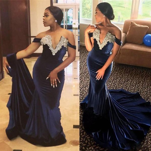 2017 v neck crystals mermaid prom dresses off shoulders plunging v-neck vestidos de fiesta arabic evening party gowns velvet, Black
2017 v neck crystals mermaid prom dresses off shoulders plunging v-neck vestidos de fiesta arabic evening party gowns velvet, Black