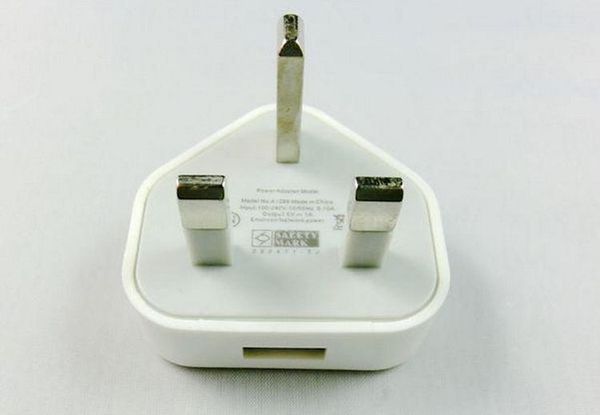 UK 5V 1A 3 Pin Сетевой USB зарядное устройство Plug адаптер для iPhone Samsung S6 S7 Tablet PC Мобильный
UK 5V 1A 3 Pin Сетевой USB зарядное устройство Plug адаптер для iPhone Samsung S6 S7 Tablet PC Мобильный
