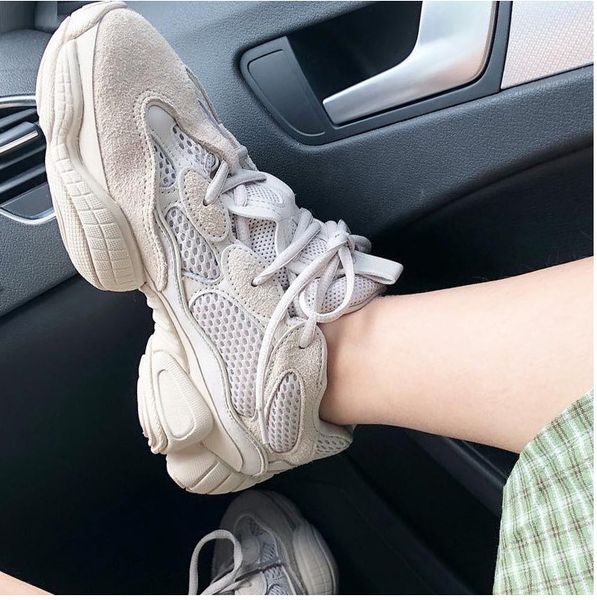 Casual Shoes 2019 NEW 500 Sneakers Training Designer Fashion Women and Men Sweetheart shoes Ventilation Increase shoes
Casual Shoes 2019 NEW 500 Sneakers Training Designer Fashion Women and Men Sweetheart shoes Ventilation Increase shoes