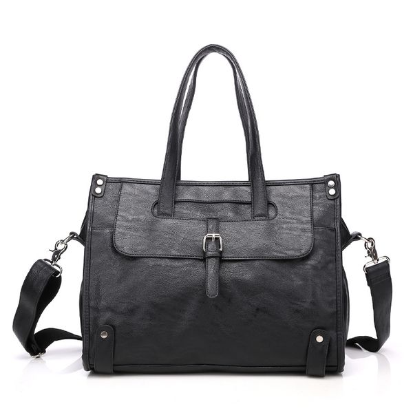 brand man leather business handbag fashion briefcase bag crossbody bag tote business messenger
brand man leather business handbag fashion briefcase bag crossbody bag tote business messenger