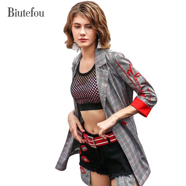 2018 biutefou brand women embroidery fashion coats spring new three quarter sleeve plaid chic blazers, White;black
2018 biutefou brand women embroidery fashion coats spring new three quarter sleeve plaid chic blazers, White;black