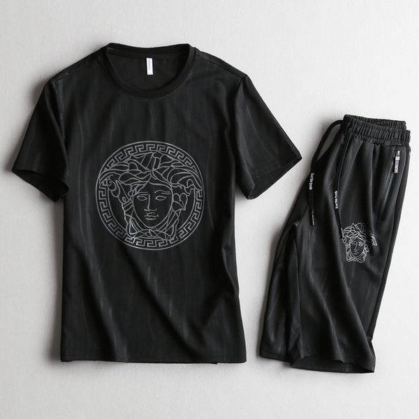 Лето хлопок с коротким рукавом круглый воротник Майка короткие брюки мужской кос
Лето хлопок с коротким рукавом круглый воротник Майка короткие брюки мужской кос