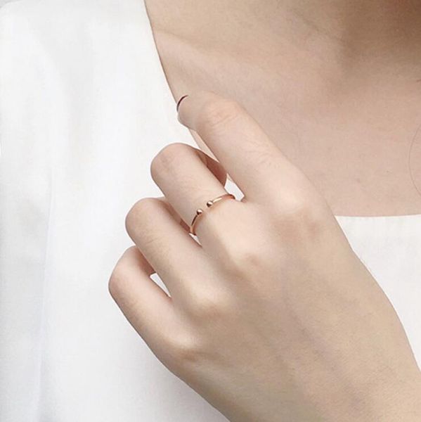 luxury jewelry s925 sterling silver rings for women open simple band rings fashion of shipping
luxury jewelry s925 sterling silver rings for women open simple band rings fashion of shipping