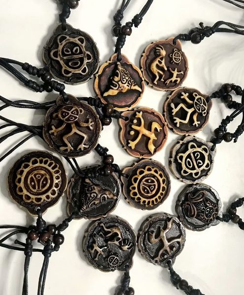 yqtdmy wholesale 12 pcs boy men's handmade round tag charm pendants necklace, Silver
yqtdmy wholesale 12 pcs boy men's handmade round tag charm pendants necklace, Silver