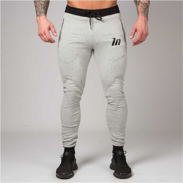 2018 new men high-elastic fitness exercise trousers low waist zipper pocket cotton mens pants fashion casual jogger sportswear, Black
2018 new men high-elastic fitness exercise trousers low waist zipper pocket cotton mens pants fashion casual jogger sportswear, Black