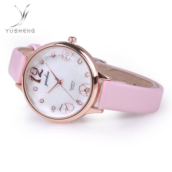 women watches luxury fashion ladies watch casual female clock leather strap analog quartz round wristwatch reloj mujer 2018, Slivery;brown
women watches luxury fashion ladies watch casual female clock leather strap analog quartz round wristwatch reloj mujer 2018, Slivery;brown