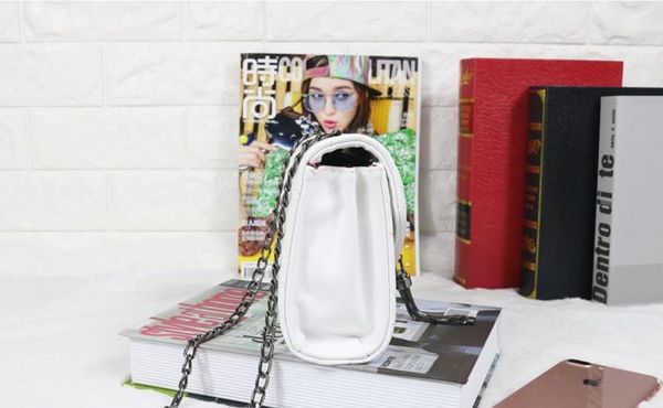 bags sell new european shipping#3254 size19*5*14cm new style pu leather american totes tote bags shoulder messenger and bewhj, Red;black
bags sell new european shipping#3254 size19*5*14cm new style pu leather american totes tote bags shoulder messenger and bewhj, Red;black
