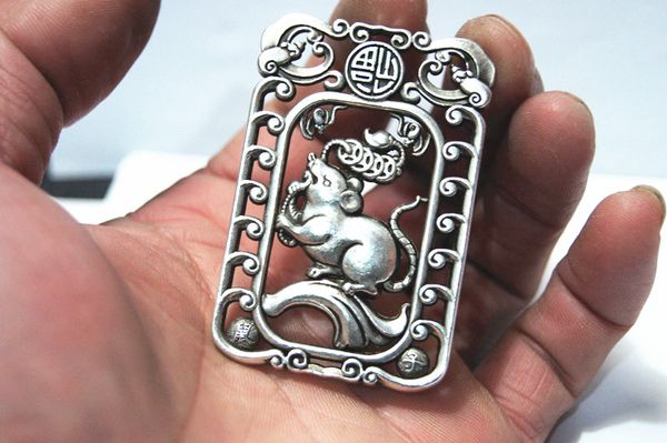 retro white bronze (12 chinese zodiac) double-faced rat (lucky word). lucky necklace pendant., Silver
retro white bronze (12 chinese zodiac) double-faced rat (lucky word). lucky necklace pendant., Silver