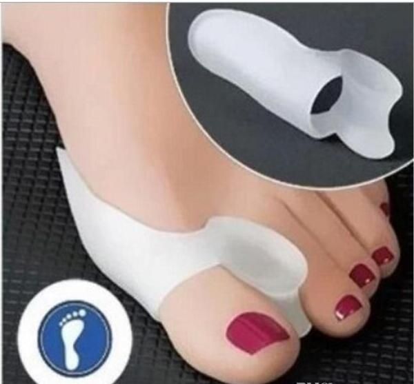 2pcs/lot gel silicone bunion corrector toe protector straightener spreader separator foot care tool
2pcs/lot gel silicone bunion corrector toe protector straightener spreader separator foot care tool
