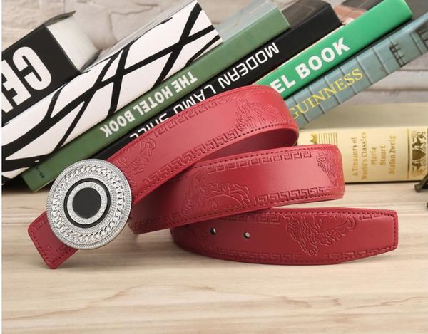 2018 new arrival men big buckle designer belts leather belt business belt mens strap and luxury cummerbund, Black;brown
2018 new arrival men big buckle designer belts leather belt business belt mens strap and luxury cummerbund, Black;brown