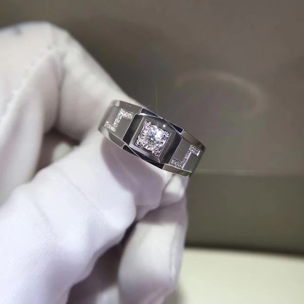 9k,14k,18k gold au750 classic noble square shape 1ct moissanite diamond ring wedding ring for man with certification, Slivery;golden
9k,14k,18k gold au750 classic noble square shape 1ct moissanite diamond ring wedding ring for man with certification, Slivery;golden