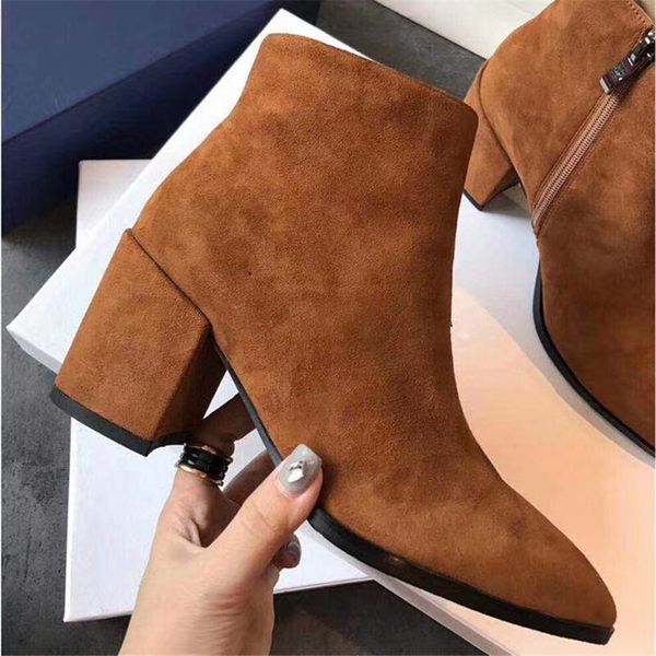 designer women heels shoes superstar ankle boots designer luxury women shoes fashion luxury designer women shoes dress shoe, Black
designer women heels shoes superstar ankle boots designer luxury women shoes fashion luxury designer women shoes dress shoe, Black