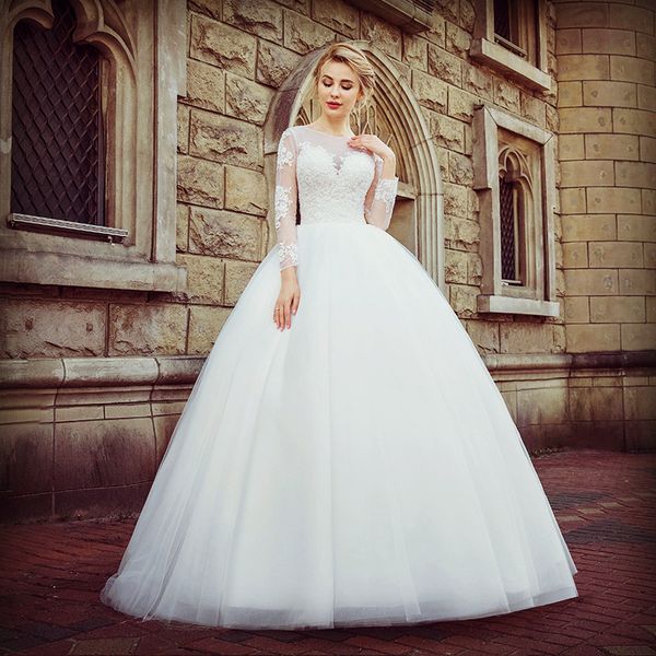 vintage lace тюль бальное платье свадебное платье 2020 иллюзия лиф с длинными рукавами свадебные платья поезд стреловидности, White
vintage lace тюль бальное платье свадебное платье 2020 иллюзия лиф с длинными рукавами свадебные платья поезд стреловидности, White