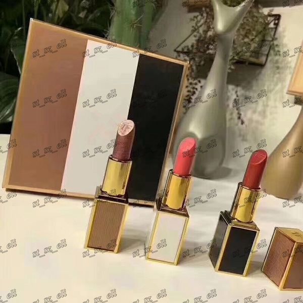 New 3 Colors Tom Makeup Matte Lipstick Make up Lipsticks lip kit Beauty Cosmetics Maquiagem kit
New 3 Colors Tom Makeup Matte Lipstick Make up Lipsticks lip kit Beauty Cosmetics Maquiagem kit