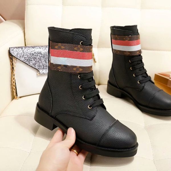 2018 fw luxury women women sandals fashionluxury men shoes desert boot real leather winter shoes high heel shoes with box dust bag, Black
2018 fw luxury women women sandals fashionluxury men shoes desert boot real leather winter shoes high heel shoes with box dust bag, Black