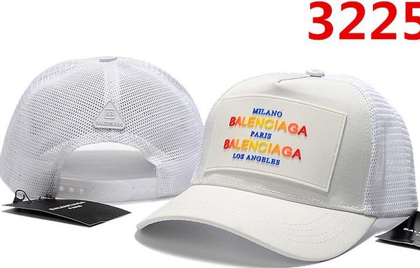 Bonés com Viseira gucci2
Bonés com Viseira gucci2